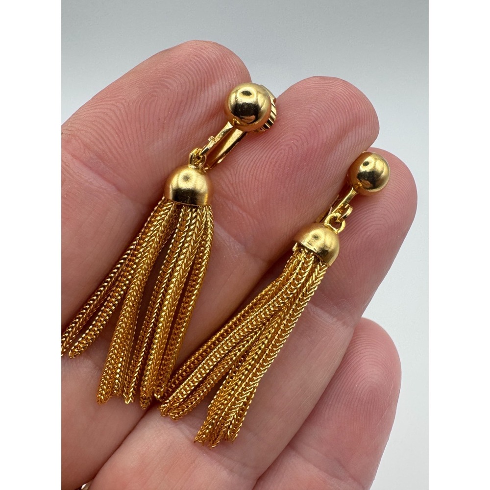 Vintage Tassel Earrings Gold Tone Clip On Fringe Dangle Multi Strand Chain - Picture 5 of 5